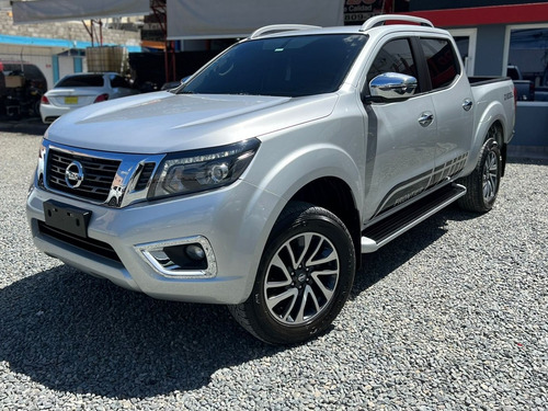 Imagen 1 de 13 de Nissan Frontier 2017 Le Plus 4x4 Nueva