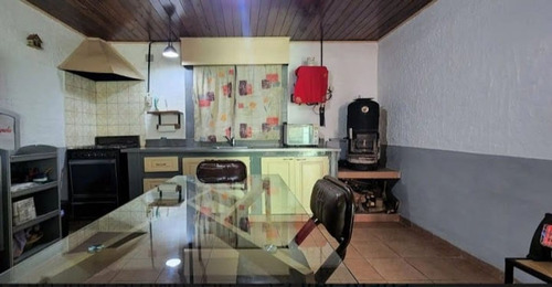 Casa Quinta 4 Ambientes Pileta Parque
