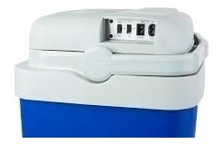 Imagen 2 de 5 de Heladera Goodyear Termoeléctrica De 33lts 12 V 220v