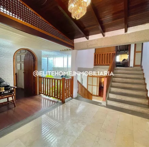 Casa En Venta En La Lagunita