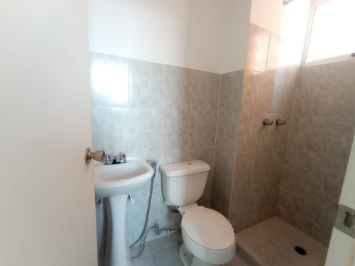 Imagen 10 de 16 de As En Alquiler Apartamento Semi Equipado En Alcaravan As