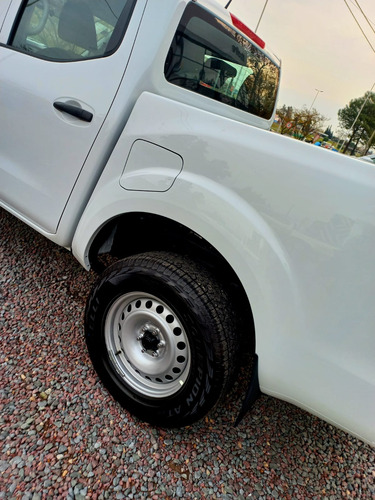 Nissan Frontier 2.3t S 4x2 Mt L22