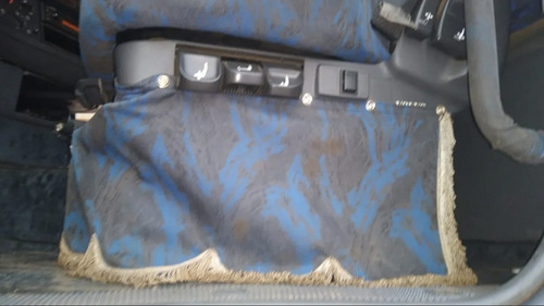 Imagem 11 de 14 de Volvo Fh-540 6x4 Canelinha Suspensão A Molas
