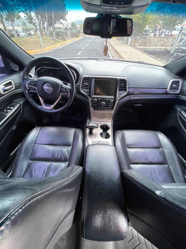 Imagen 5 de 11 de Jeep Grand Cherokee Limited 4g 4x4