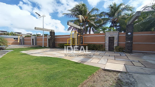 Imagen 17 de 18 de Ideal Vende Town House De 115 M2 De Construcción Y 38 M2 De Patio Villas Los Corales En Tucacas