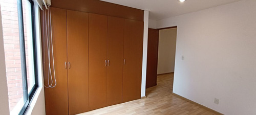Imagen 11 de 19 de Renta Departamento De Doble Altura Con Family Room En Cuajim