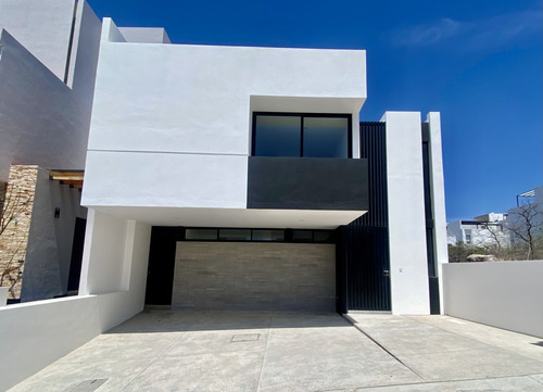 Zibata Nueva Casa En Venta Dentro De Condominio  Jade Sur  