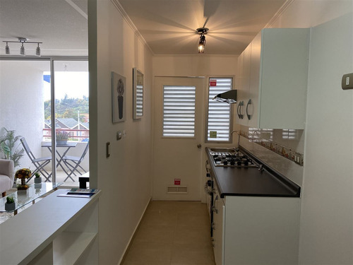 Departamento En Venta De 3 Dorm. En Limache