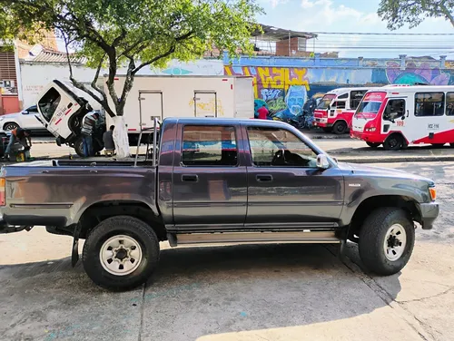 Hilux 4x4 Modelo 1998 4 Puertas