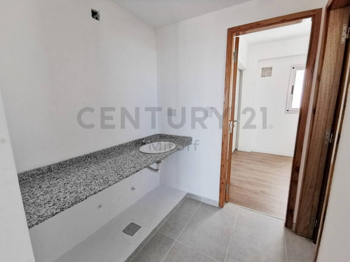 Imagen 11 de 17 de Departamento En Venta De 2 Dormitorios En La Plata.