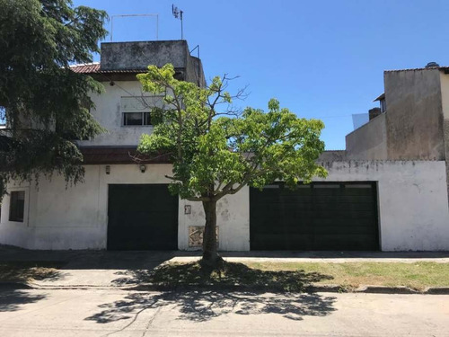 Casa Para 2 Familias En Venta En Sarandi Oeste