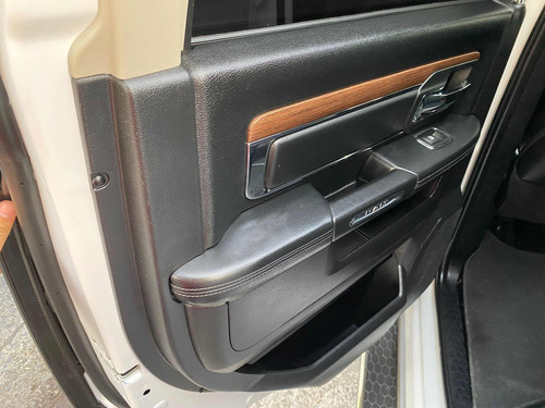 Ram Laramie Piel 4x4 Rin 20