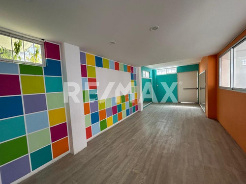 Edificio Comercial En Venta En Bosques De Las Lomas