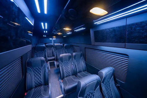 Sprinter Xl 2025 De Royal Van Edicion Especial Touring Vip