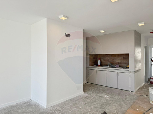 Venta Apartamento 1 Dormitorio Y Terraza Centro