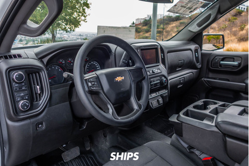 Chevrolet Silverado 4.3 V6 2500 Wt Doble Cabina 4x4 At