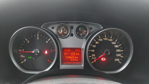 Ford Focus 2 1.8 Tdci Ghia Mt