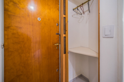 Departamento Monoambiente En Venta En Morón, G.b.a. Zona Oeste, Argentina