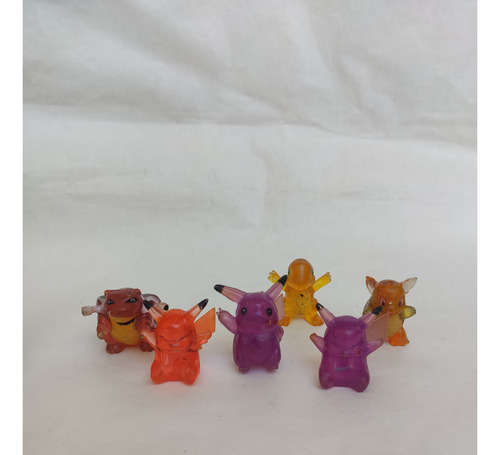 Lote 6 Figuras Pokemon Pikachu Charmander Bootleg Transparen