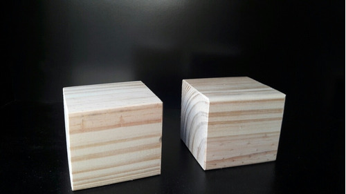 Imagen 3 de 6 de Cubos Madera Macizo Pino 3x3x3 Cm Souvenirs X10 Unidades