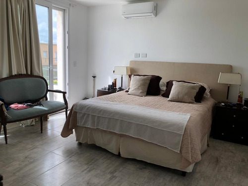 Casa En Venta, En Tipas Nordelta. Lote Interno