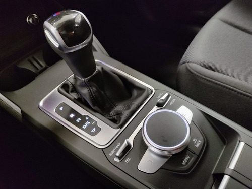 Imagen 22 de 25 de Audi Q2 2022 0km 2020 2021 Usada Q3 A3 Sportback A1 A4 Q20k