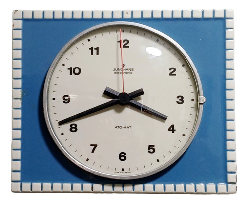 Reloj De Pared Vintage Cerámica Junghans Alemania Cuarzo