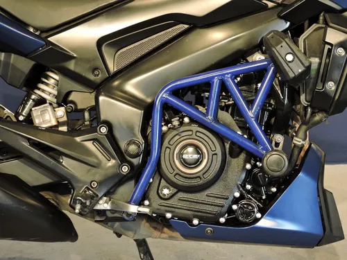 Bajaj Dominar 250 2022