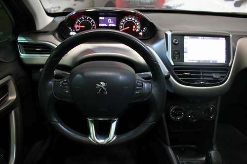 Peugeot 208 1.6 Allure