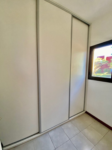 Imagen 17 de 30 de Casa En Alquiler Amoblada De Lujo En Santa Clara, 3 Dormitorios, 2 Baños Y Piscina! Villanueva!