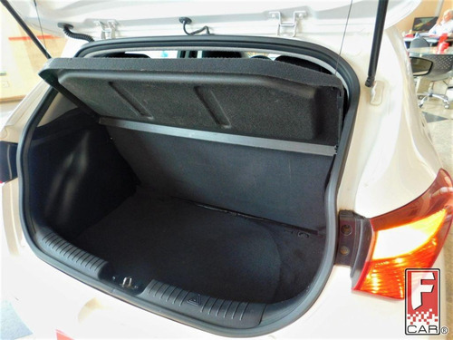 Imagem 8 de 10 de Hyundai Hb20 Comfort 1.0 Flex 12v