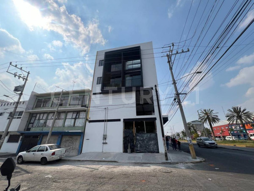 Renta De Local Comercial, Av. Chimalhuacán, Nezahualcóyotl.