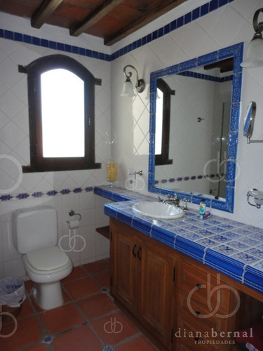 Imagen 16 de 30 de Chalet De 1.800m2, 4 Dormitorios Y Piscina En Pinares, Punta Del Este