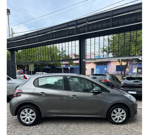 Peugeot 208 1.5 Active