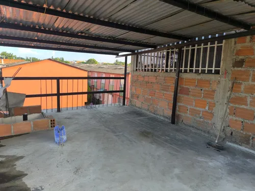 Casa En Arriendo En Tejares De Salomia. Cod A17107