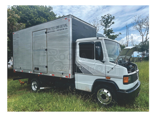 Mb Mercedes 709 4x2 Ano 1991 Com Baú De 4 Mt