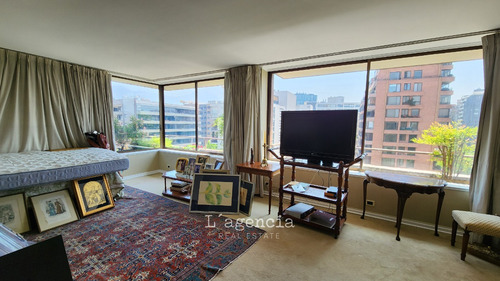 Piso Completo - Cg Los Leones - Vista Insuperable