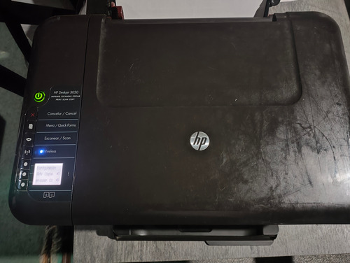 Impresora Multifunción A Color Hp Deskjet 3050 Con Wifi 127v Negro (Usado)