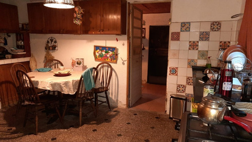 Imagen 7 de 14 de Casa Con Estilo Propio Y Buen Potencial.