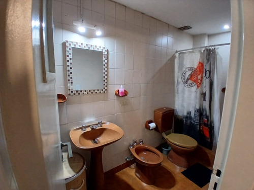 Casa De 3 Ambientes C/opcion A 3er Dormitorio En Pb Y 1er Piso Con Garage, Patio, Balcones, Quincho Y Parrilla