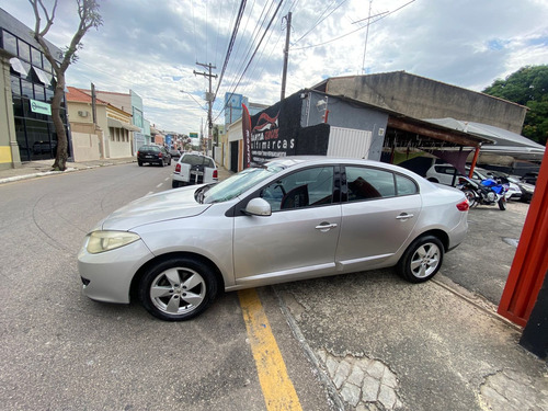 Renault Fluence 2.0 Dynamique X-tronic Hi-flex 4p
