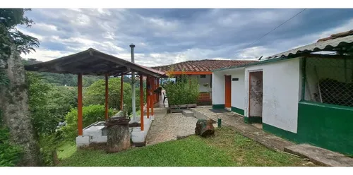 Vendo Casa Finca En Via Venecia
