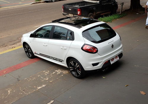 Imagem 2 de 15 de Fiat Bravo T-jet 2015/2016