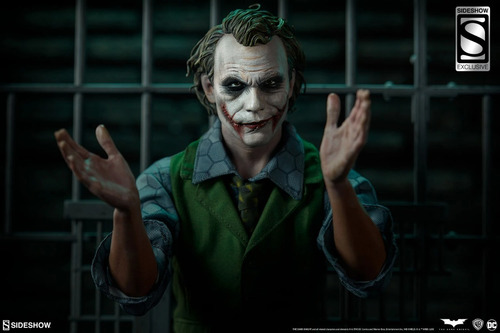 The Joker Premium Format Sideshow Collectibles