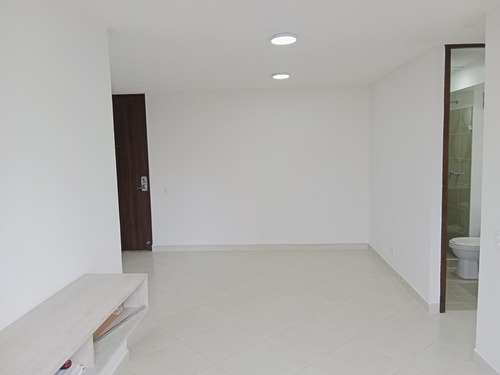 Apartamento En Arriendo Ubicado En Sabaneta Sector Mayorca (24066).