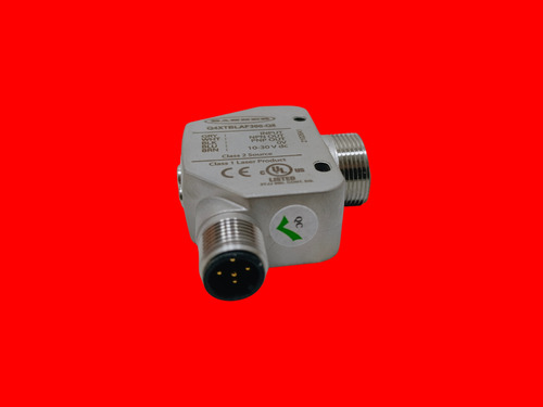 Q4xtblaf300-q8 Banner Laser Distance Sensor 10-30vdc Pnp/npn
