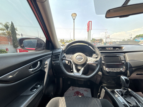 Nissan X-Trail 2.5 Advance 3 Row Cvt