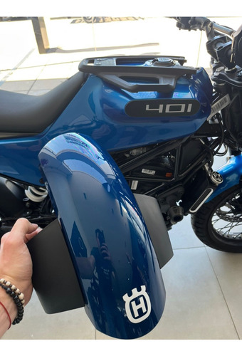 Husqvarna Svartpilen Vitpilen Color