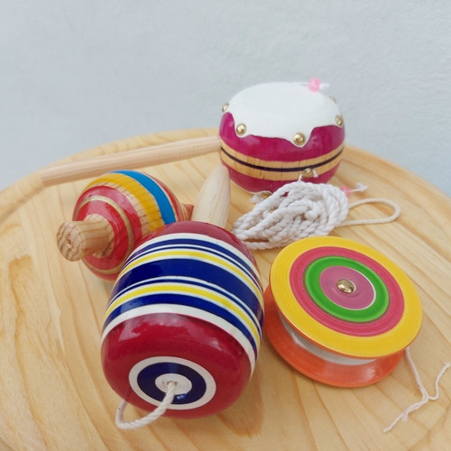 Set 4 Juguetes Mexicanos Yoyo Trompo Tamborcito Balero