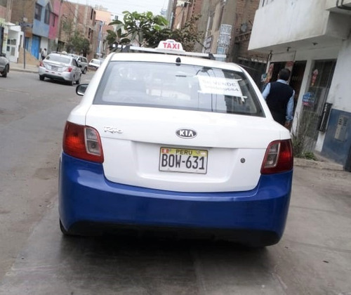 Imagen 2 de 4 de Kia Rio 2010